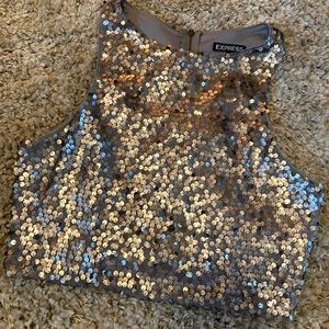 Express party crop top
